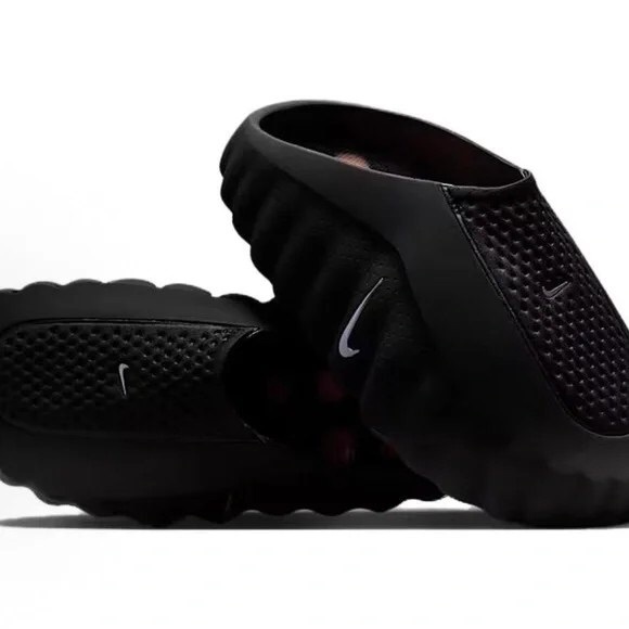 Nike Mind 001 Black Chrome Hyper Crimson Mules HQ4307-001 Mens 11 NEW